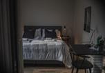 Hôtel Mariestad - Västerhöjdsgården-1