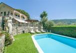 Location vacances  Ville métropolitaine de Gênes - 5 Bedroom Stunning Home In Chiavari-1