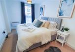 Location vacances Gloucester - Lovely Flat in Kiln Close with Free Parking-2