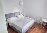 Location vacances Aéroport de Zadar - Apartments by the sea Sukosan, Zadar - 5863-2