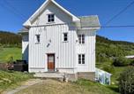 Location vacances  Oye - 4 Bedroom Gorgeous Home In Ryfoss-3