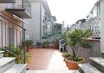 Location vacances Sirolo - S348 - Sirolo, delizioso trilocale con corte esterna-2