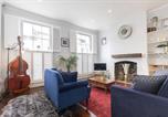 Location vacances Cheltenham - Lovely 2-Bed Town Centre Duplex Apartment-4