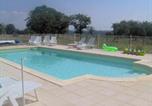 Location vacances  Dordogne - Maison rurale pour 6 pers. avec piscine partagée et animaux accueillis à Capy - Fr-1-616-396-1