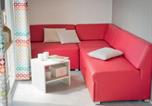 Location vacances Roquebrune-sur-Argens - Mobil-home sur pilotis avec terrasse - Api-1-52-1009-2