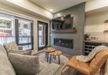 Location vacances Banff - Rocky Mountain Hideaway w Pool and Trainside Charm-1