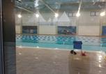 Location vacances  Dražmirovac - Luxury Pool Apartment Jagodina-1