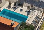 Location vacances  Benkovac - Holiday home Feniks by Villas Guide-1