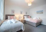 Location vacances  Gare de Swansea - Perfect Swansea Base for Families & Friends-3