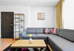 Location vacances  Lesnovo - Budgetwork-friendly Apartment Near Business Park-1