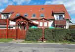 Location vacances Dargen - Storchenblick-1