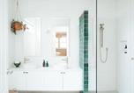 Location vacances Gisborne - Dorothea- stylishly designed home in Trentham-3