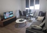 Location vacances Fuenmayor - La Barrica de Gran vía 43 en el centro de Logroño 7 personas-2