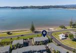 Location vacances  Nouvelle-Zélande - Sea Views at 7 - Beachside Apartment-2