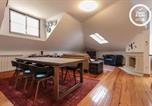 Location vacances  Le Bairro Alto - Grand Parliament Duplex by Homing-1