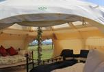 Location vacances  Gare de Ton Pentre - Tal-y-fan farm 6m stargazer tent-1