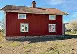 Location vacances Eksjö - Historic Cottage Near Wiredaholm-1