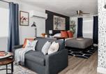 Location vacances Johnson City - Sauceda Cottage at Wrenwood Ranch, King Bed-1