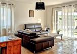 Location vacances Cornillon - 3 Bedroom Lovely Home In Goudargues-3