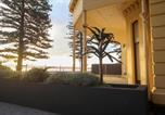 Location vacances Glenelg - Seafield Tower Glenelg Apartment-1