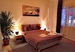 Location vacances Nis - Bella Notte apartments - Strogi centar, terasa, brzi Wi-Fi-1