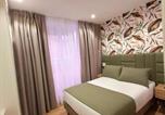 Location vacances  Province de Madrid - Hostal San Blas-1