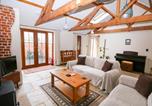 Location vacances Stibbard - Honey Buzzard Barn-3