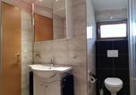 Location vacances Silbertal - Ferienhaus Adela-4