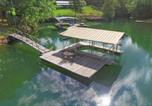 Location vacances Jasper - Rocking W - Screened In Porch And Lakeside Fire Pit!-3