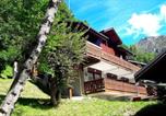 Location vacances Champagny-en-Vanoise - Appartements LES PRIMEVÈRES