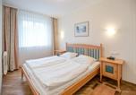 Location vacances Binz - Dünenpark Binz - Komfort Ferienwohnung mit 1 Schlafzimmer und Balkon im Obergeschoss 067-4