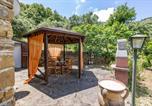 Location vacances  Province de Salerne - Local Stone Cottage With Shared Pool - Happy Rentals-3
