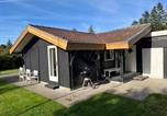 Location vacances Torup Strand - Cozy Holiday Home With Space For Relaxation-3