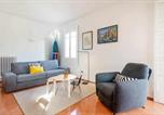 Location vacances Gérone - New top floor apt with a lot of light & air-con-3