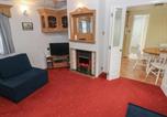Location vacances Newcastle Emlyn - Rose Villa Caravan-2