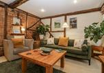 Location vacances  Gare Foregate de Worcester - Magpie Cottage-4