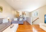 Location vacances Shoal Bay - Pet friendly La Costa, 2-1a Messines St - air con and Wi-Fi-4