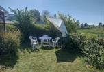 Location vacances Neuendorf A - Ferienhaus Deichblick-1