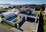 Location vacances Kleinmond - Sitari On Sea Pool Sea Views Kleinmond-1