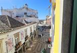 Location vacances  Faro  - Luxury Romantic Apartment in Faro Center-1