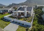 Location vacances Pringle Bay - Efcharisto Cottage Sea, Style & Serenity-1