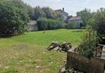 Location vacances Saintes - Gite Du Figuier-4