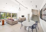Location vacances Mougins - Modern Villa with Heated Pool and Garden-4