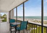 Location vacances Sanibel - Gulf Front, Two Bedroom Condo with Den - Sundial K308-4