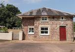 Location vacances Llandeilo - Meadow Cottage-3