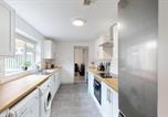 Location vacances  Gare de Sunderland - 5bedroom house City Centre Free Parking-2
