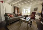 Location vacances Arzon - Maison de charme avec jardin clos, à 50m des commerces et proche plage, pour 8 personnes - Fr-1-639-54-2