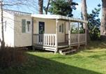 Location vacances Plonéour-Lanvern - Mobil-home confortable avec terrasse pour 4 personnes à Tréguennec - Api-1-52-1029-1
