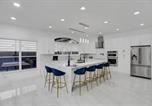 Location vacances Hollywood - 4 Br Designer Home Next to Shul and Community Pool villa-4