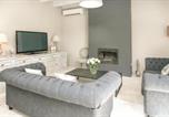 Location vacances Vauvert - Nice Home In St Gilles-4